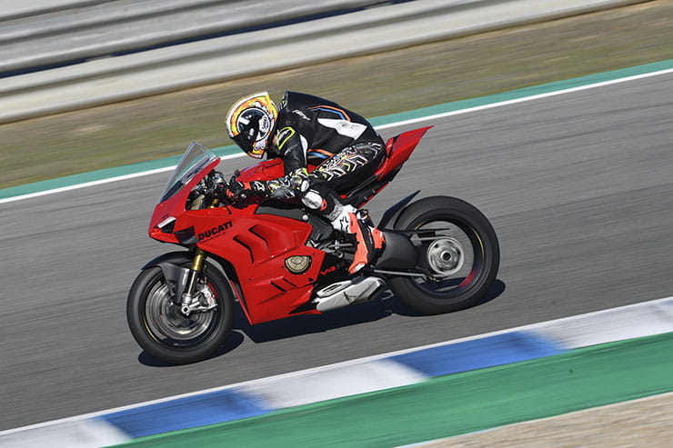 Ducati Panigale V4S 2022 Review Price Spec_137