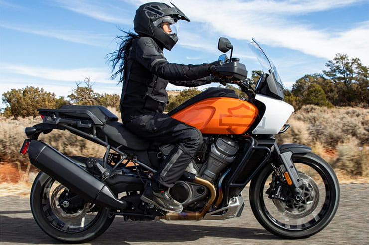Harley-Davidson Pan America 2021 Details_16