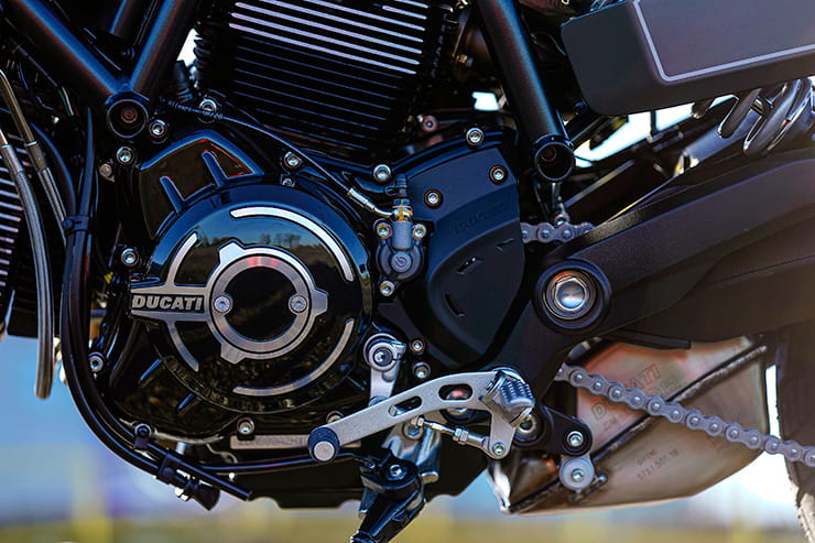 Ducati Scrambler Nightshift 2021 Review Price Spec_14