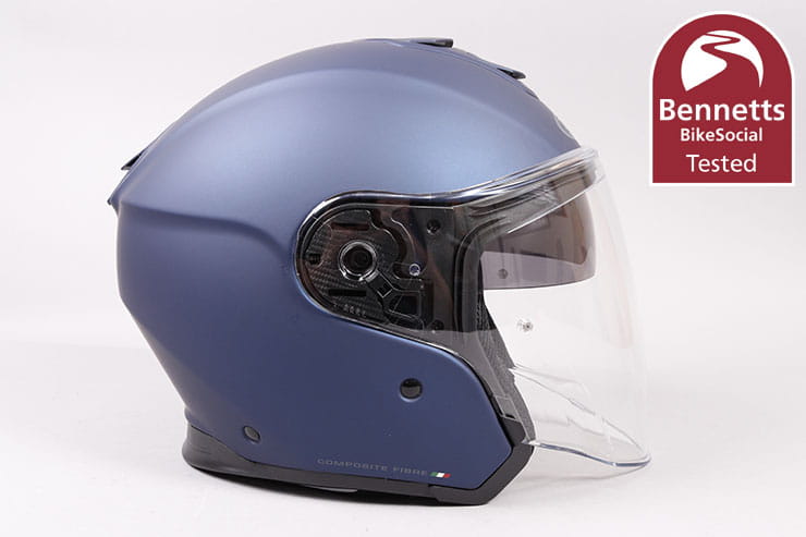 Caberg Flyon motorcycle helmet review_08