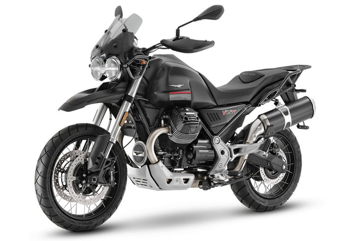 Moto Guzzi Bobber Roamer V85 2021 upgrades price spec_05