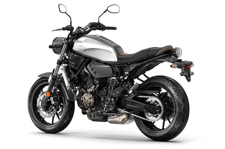 Yamaha XSR700 2015 Review Price Spec_04