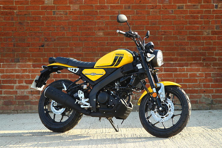 2021 Yamaha XSR125 Review Price Spec_208