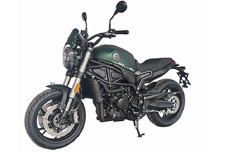 Larger capacity Benelli Leoncino 800 news