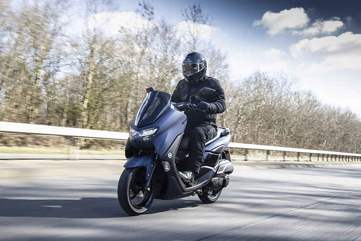 2021 Yamaha NMAX 125 Review Price Spec (123)