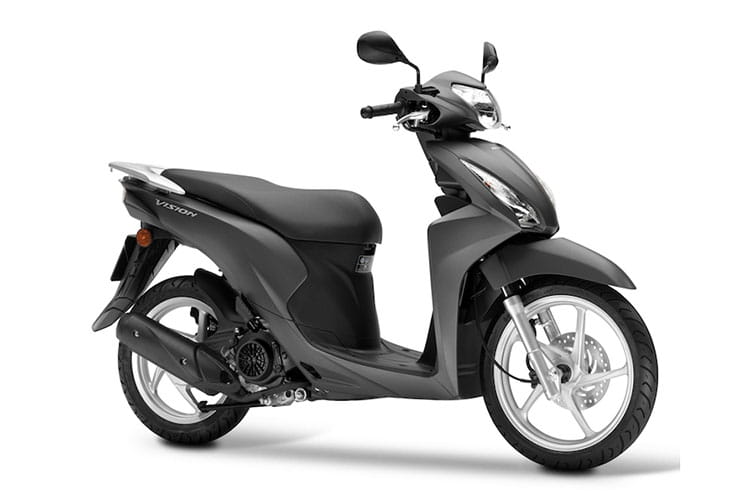 Honda Vision 110 Scooter 2011 Review Used Guide_02