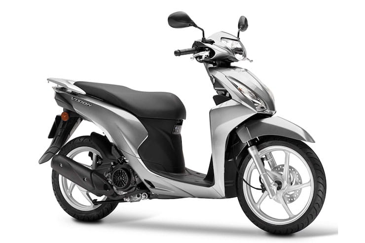 Honda Vision 110 Scooter 2011 Review Used Guide_03