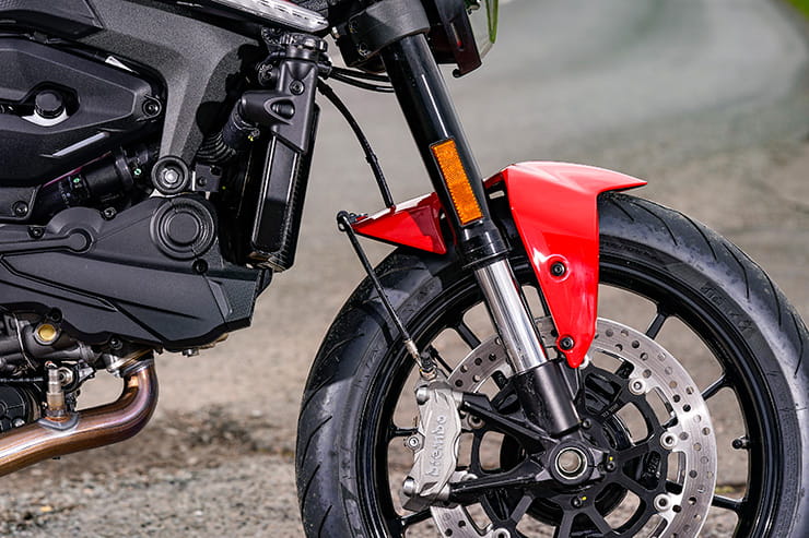 Ducati Monster 2021 Review Price Spec_27