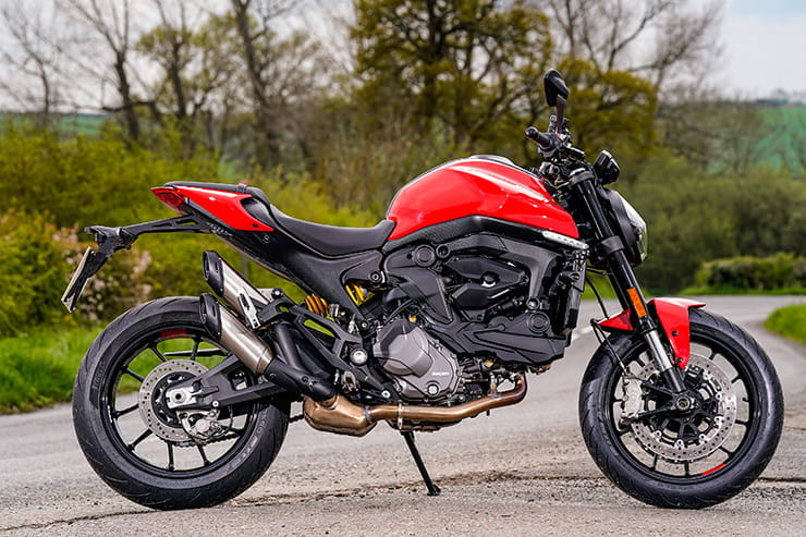 Ducati Monster 2021 Review Price Spec_36