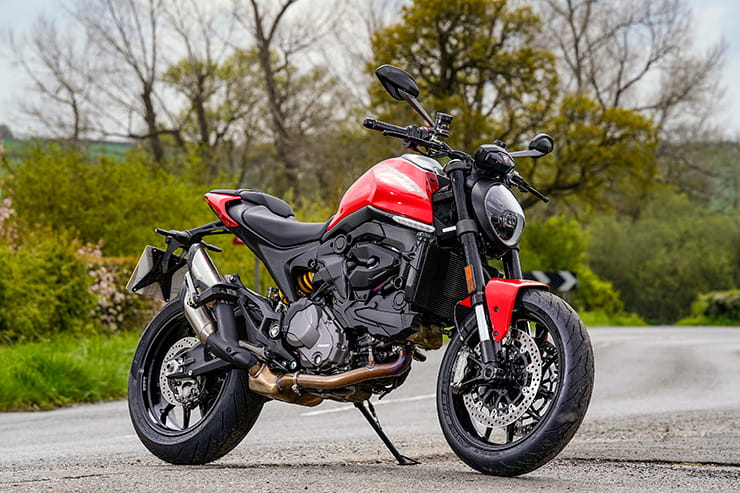 Ducati Monster 2021 Review Price Spec_37