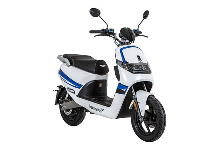 2022 Piaggio ONE Electric Scooter_06