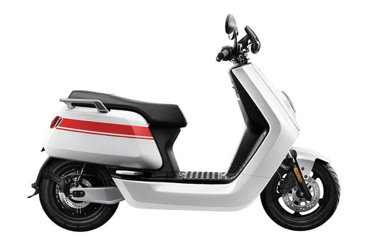 2022 Piaggio ONE Electric Scooter_09