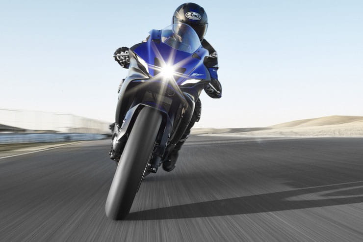 Yamaha R7 2022 News Details Spec_06