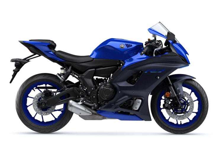 Yamaha R7 2022 News Details Spec_10