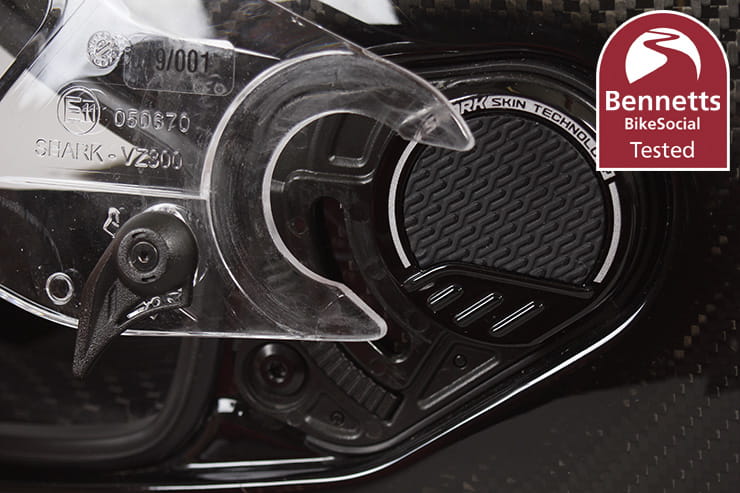 Shark Spart GT motorcycle helmet review_15