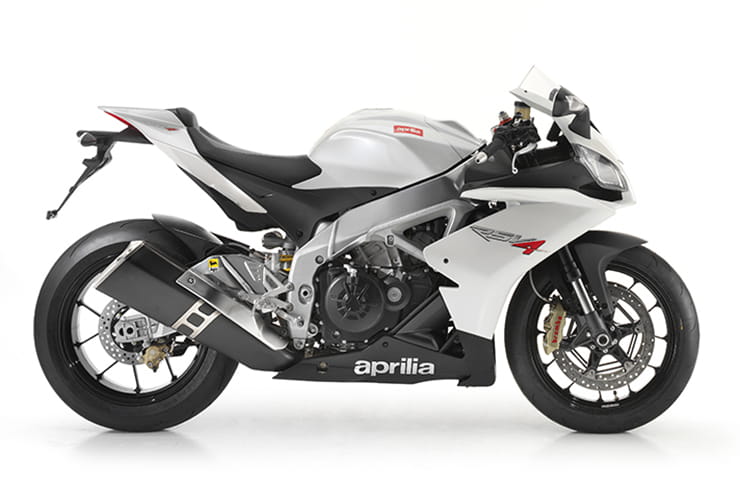 Aprilia RSV4 R (2009-2011): [ Review & Buying Guide ]