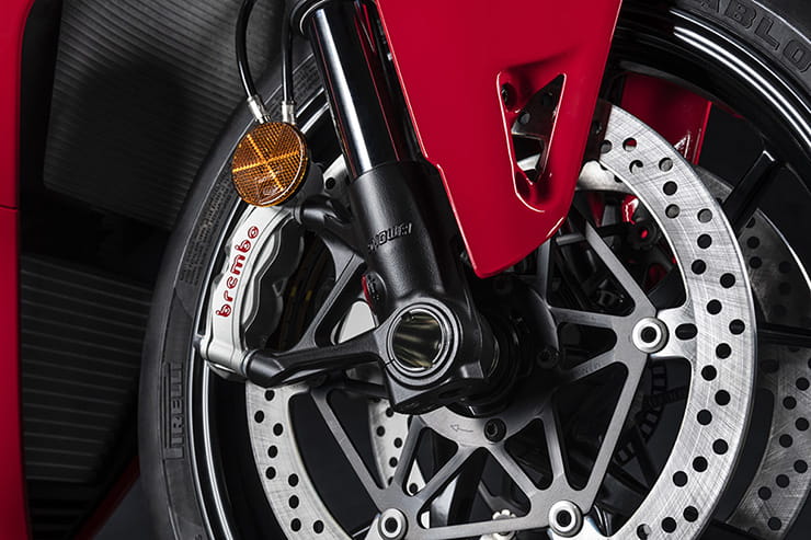 Ducati Panigale V4 2022 News Details Price Spec (3)