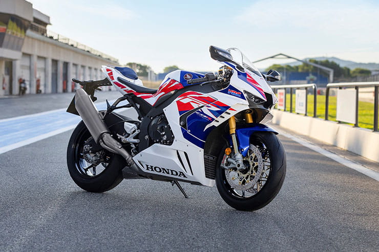 2022 Honda CBR1000RR-R Fireblade SP News Details Spec_07