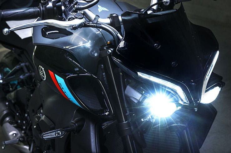 2022 Yamaha MT-10 Details Price Spec_58