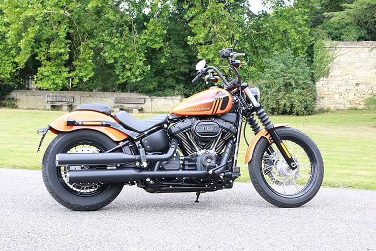 2021 Harley-Davidson Street Bob 114 Review Details Price Spec_007