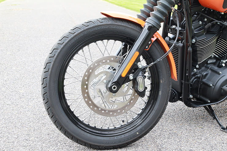 2021 Harley-Davidson Street Bob 114 Review Details Price Spec_029