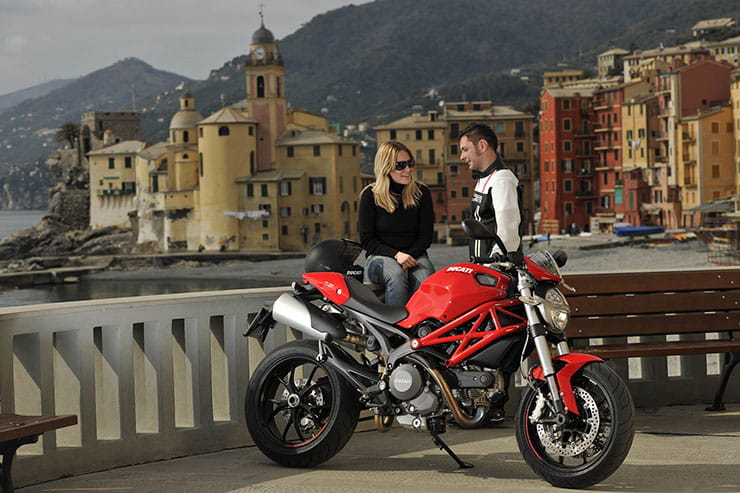 Ducati Monster 796 2011 Review Used Price Spec_02