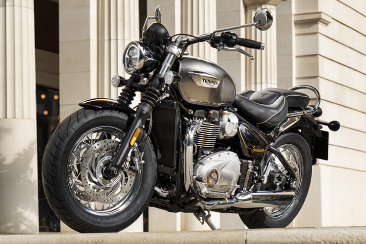 Triumph launches Gold Line limited editions_speedmaster