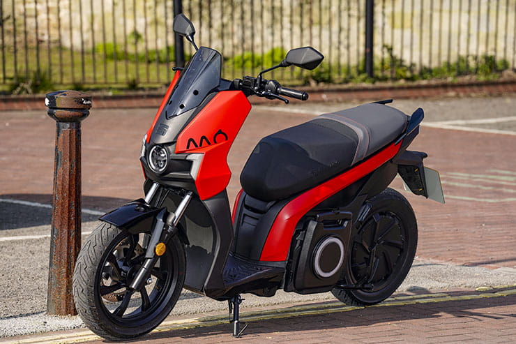 2022 Seat MO Electric Scooter Review Price Spec_07