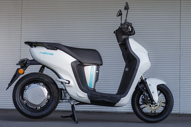 Yamaha NEOs 2022 Review Price Spec031