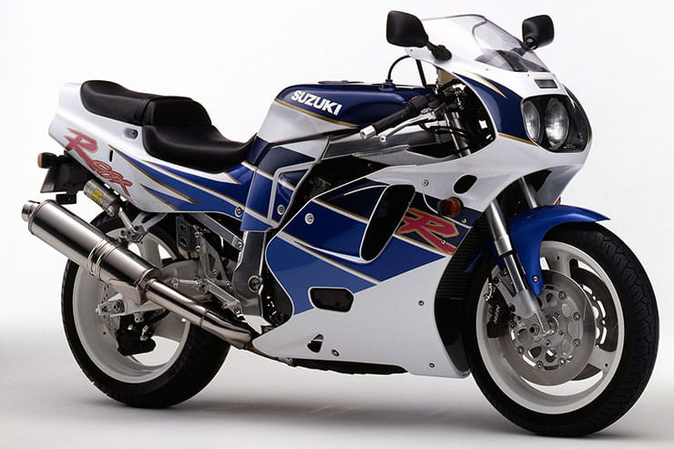 30 Years of the GSX-R750 Top 10 Models_04