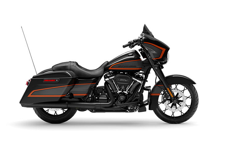 Harley-Davidson launches Apex custom paint option_08