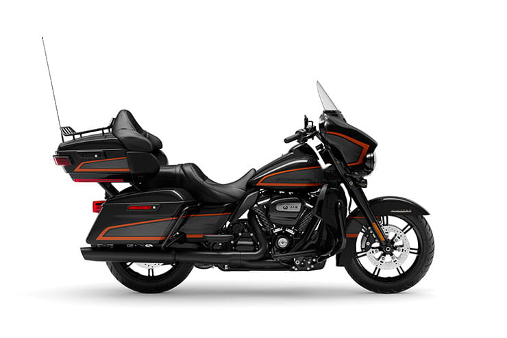 Harley-Davidson launches Apex custom paint option_09