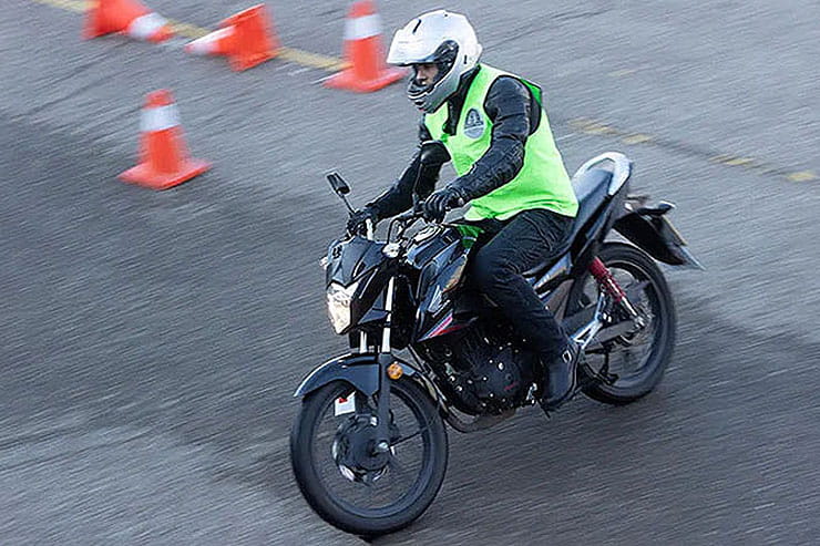 Motorcycle licences on the rise_01