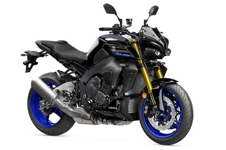2022 New Motorcycle Guide Capacity Details Price_42