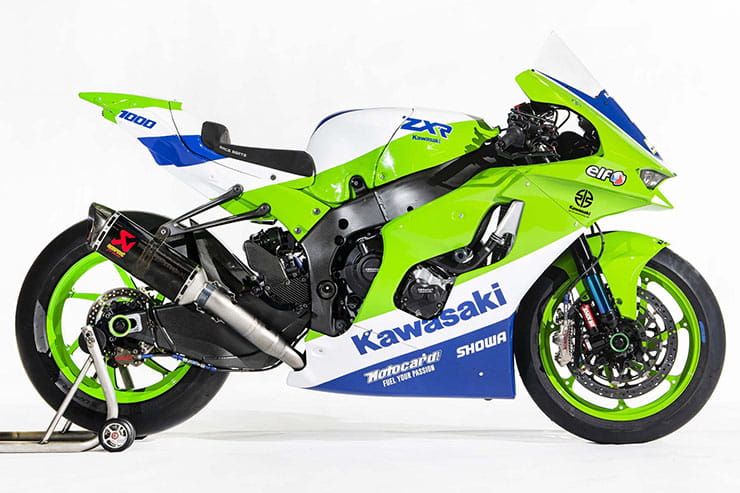 Retro Lowes Rea WSBK Kawasakis to be auctioned_01
