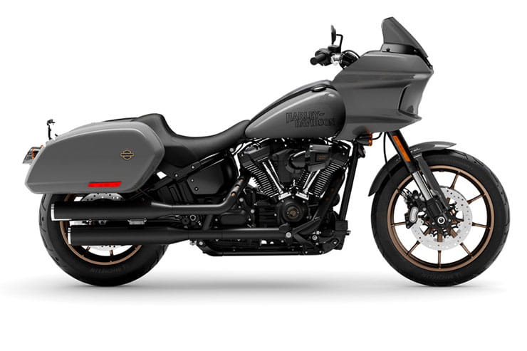 2022 Harley-Davidson LowRider ST_01