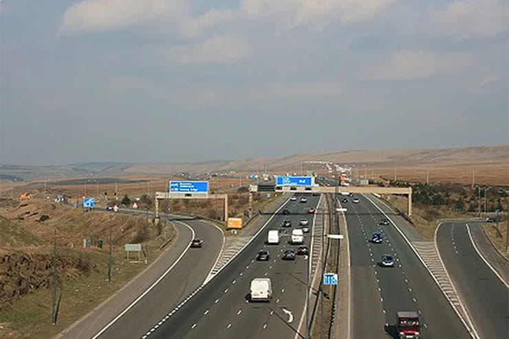 Smart motorway plans shelved_04