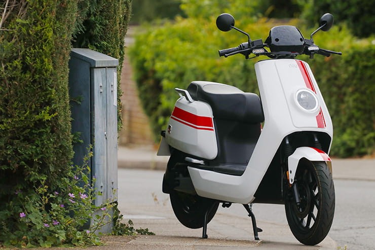 Niu NQi GTS review honest electric scooter_01