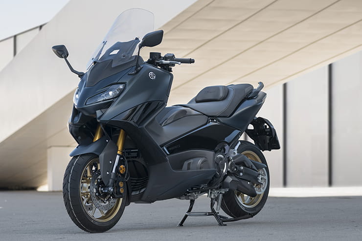 Yamaha TMAX review  2022 Tech Max super-scooter