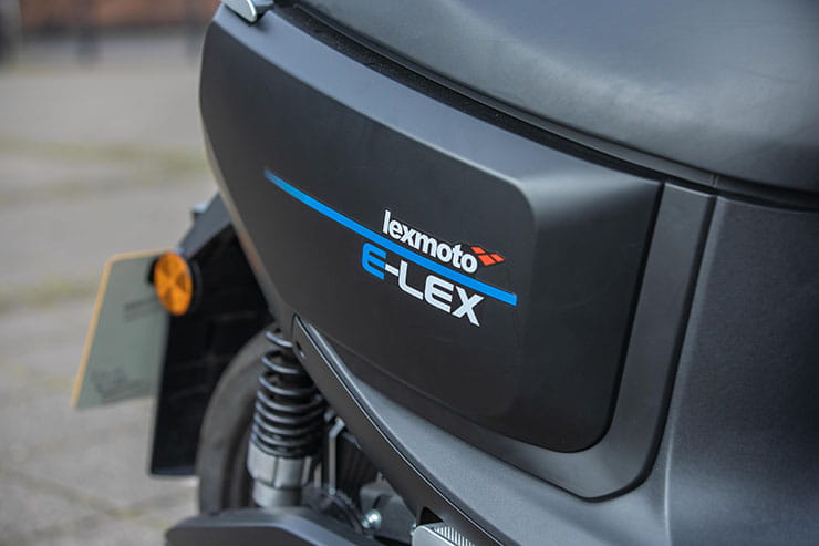 Lexmoto E-lex 2022 Electric Scooter Review Price Spec Range_05