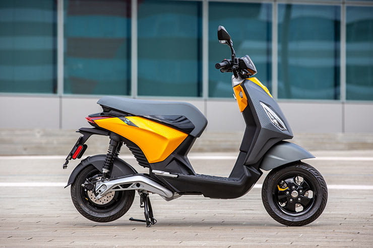 Top Ten 10 Electric Scooters Prices Spec_03