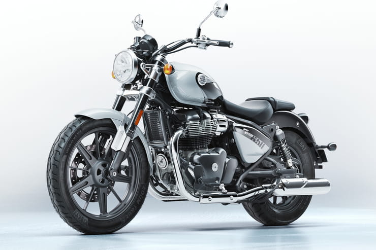 2023 Royal Enfield Super Meteor 650 Review Price Spec_14