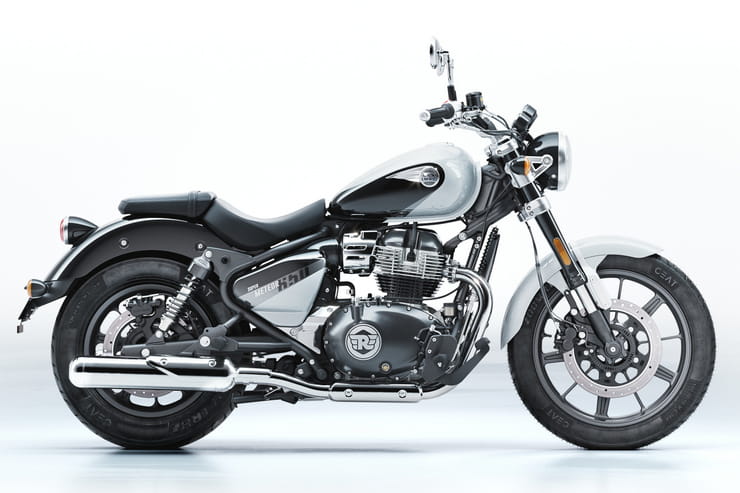 2023 Royal Enfield Super Meteor 650 Review Price Spec_16