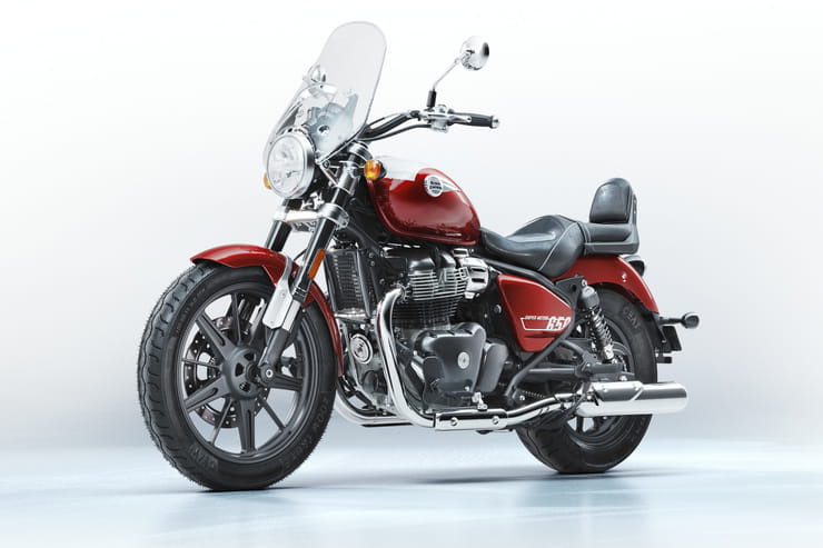 2023 Royal Enfield Super Meteor 650 Review Price Spec_21