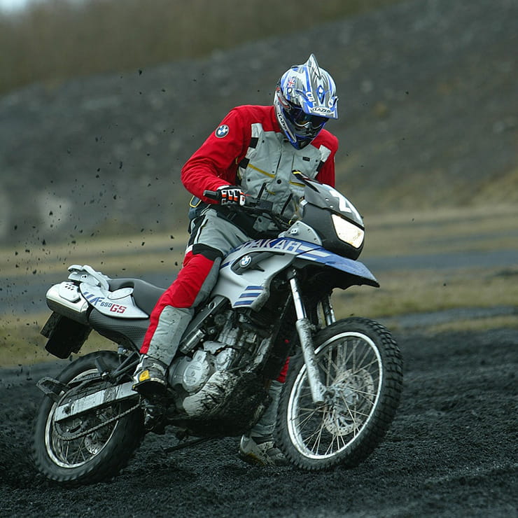 Bmw F650Gs And F650Gs Dakar (2000-2007): [ Review & Buying Guide ]