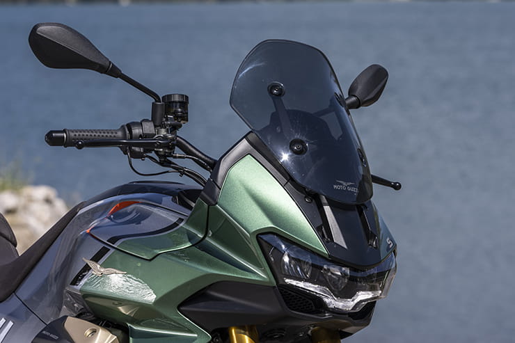 2022 Moto Guzzi V100 Mandello Review Price Spec_18