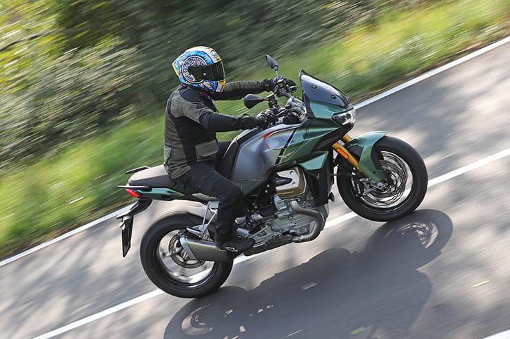 2022 Moto Guzzi V100 Mandello Review Price Spec_27