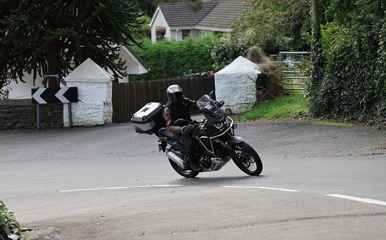 Motorcycle Island - Best roads on Isle of Man IOM_08