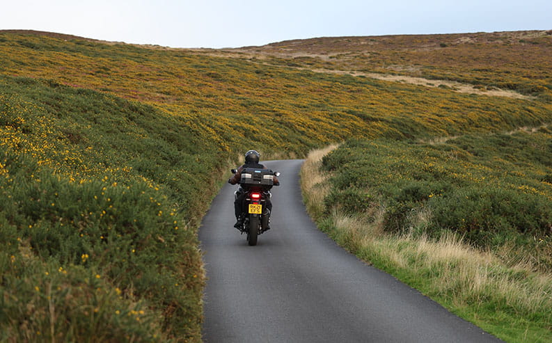 Motorcycle Island - Best roads on Isle of Man IOM_14