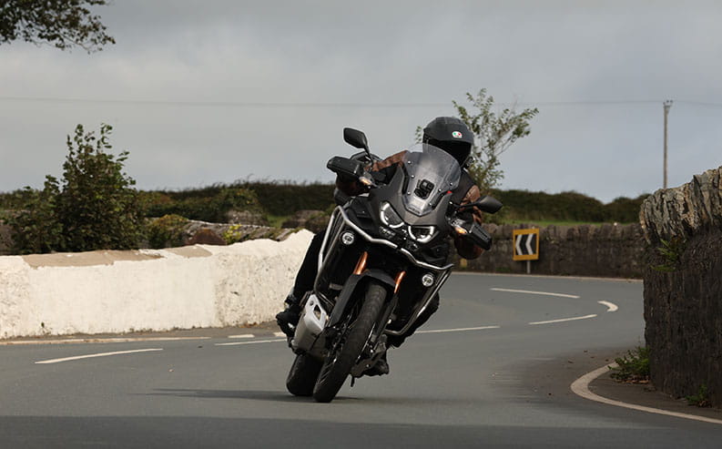 Motorcycle Island - Best roads on Isle of Man IOM_26